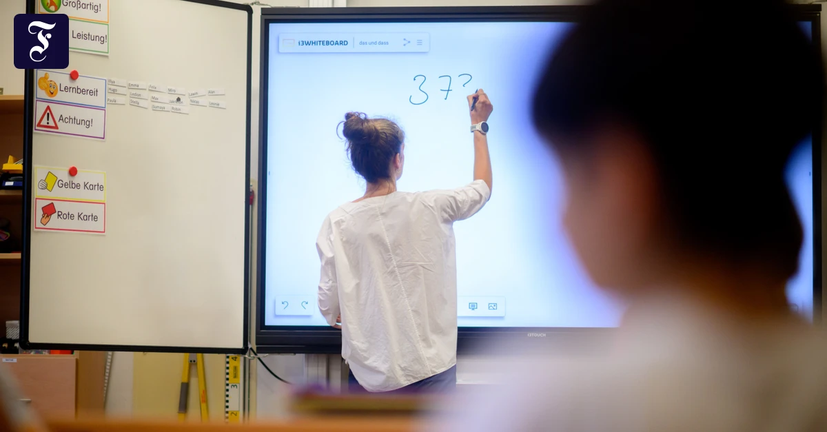 Hartnäckige Vorurteile: Was Frauen von einem Mathe-Studium abschreckt