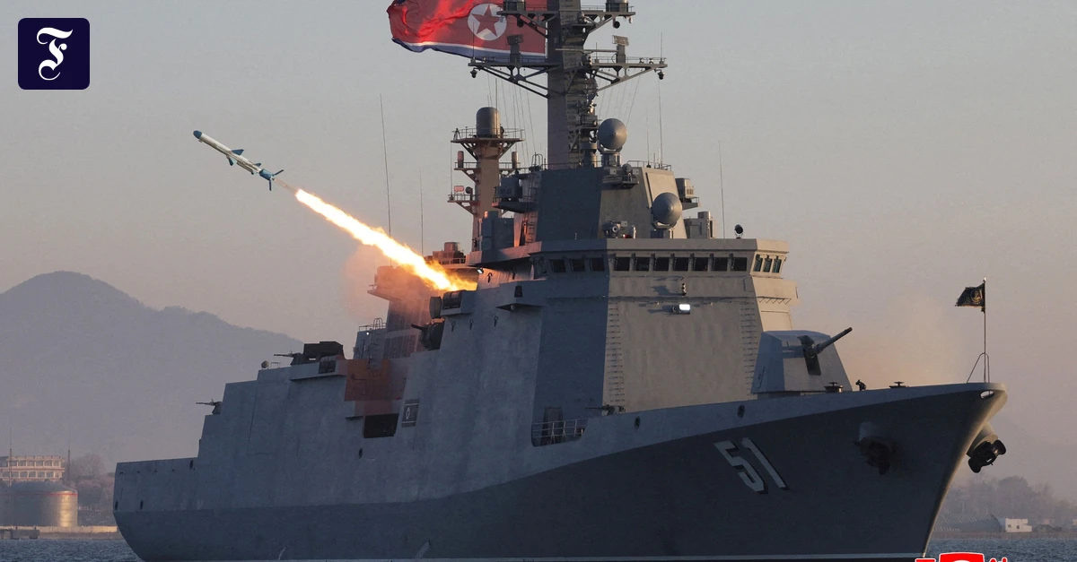 Waffentests: Nordkorea feuert Raketen von Kriegsschiff ab