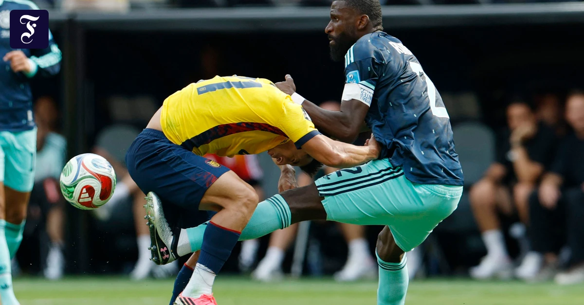 1:2 gegen Ecuador: DFB-Team geht mit einer Niederlage in die K.o.-Phase