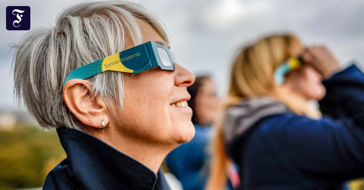 Liveblog Sonnenfinsternis: Wann und wo ist die Sonnenfinsternis heute in Deutschland zu sehen?