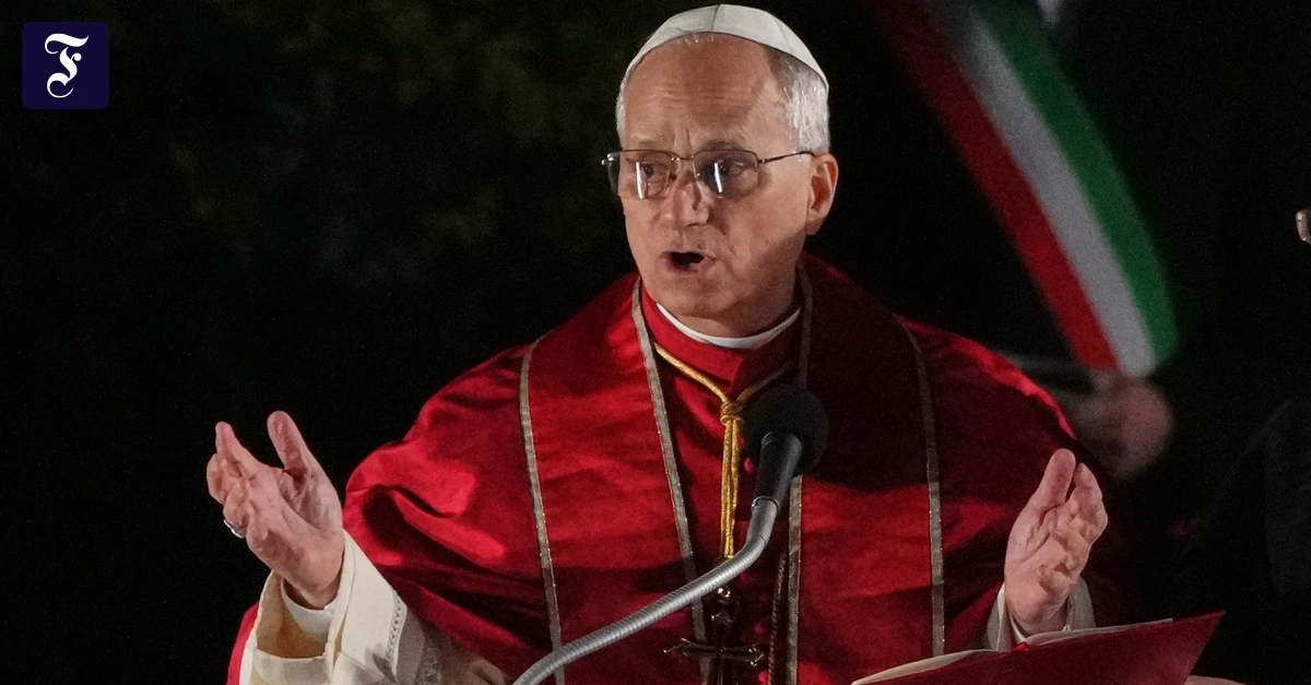 Kreuzweg in Rom: Papst Leo XIV. leitet erstmals Karfreitags-Prozession