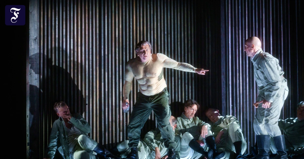 Gespräch mit Andrea Breth: Hier findet ein Mensch keinen Halt mehr