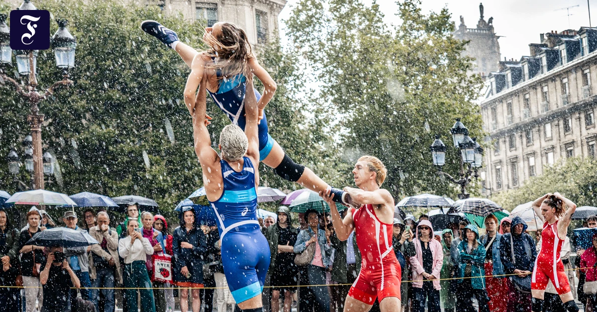 Techno als Bühnenkunst: Tanz jenseits der Komfortzone