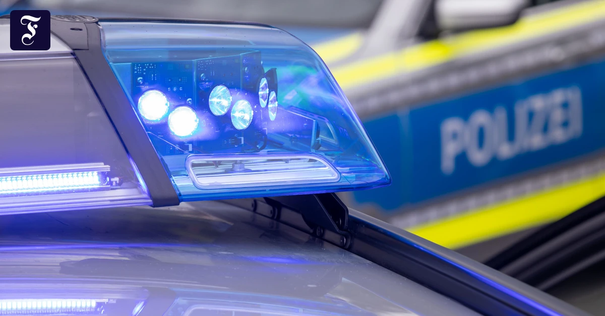 Offenbach: Jugendliche schlägt Polizistin mit Flakon einen Zahn aus