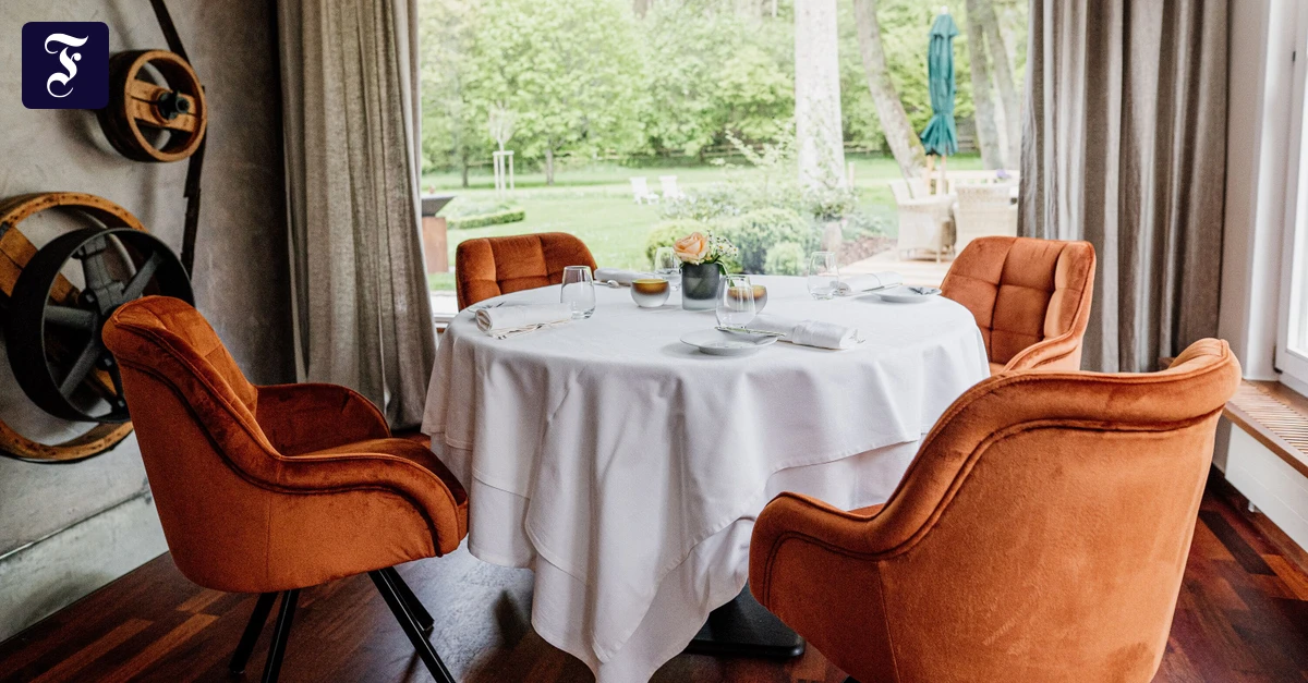 R-ssels-Landhaus-Hier-sind-K-nner-am-Werk