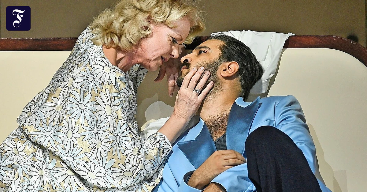 Premiere in Frankfurt: Alternde Monster