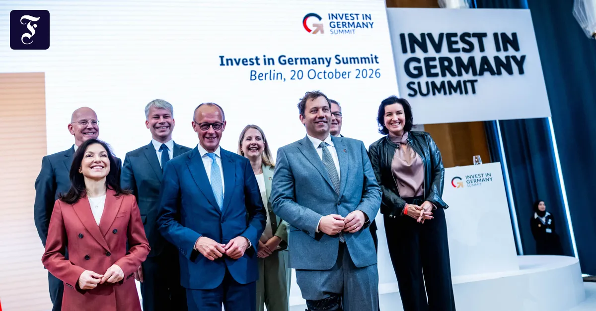 Investor Summit: Lots of Show, Little Substance