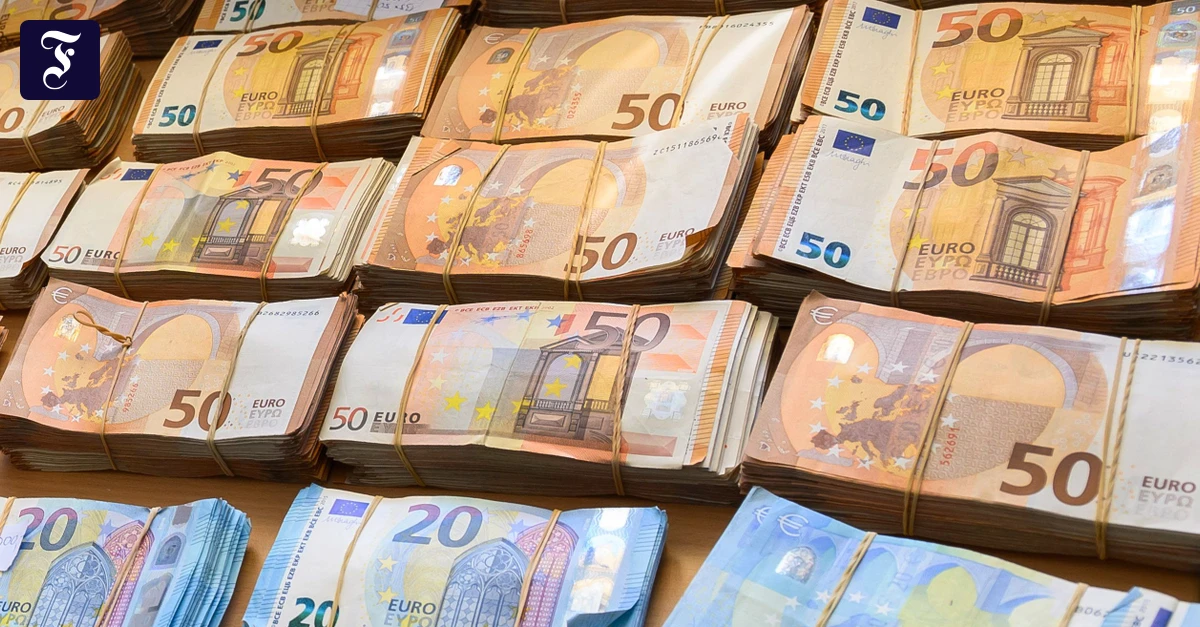 Knapp-8-Millionen-Euro-Union-nimmt-mit-Abstand-die-meisten-Parteispenden-ein