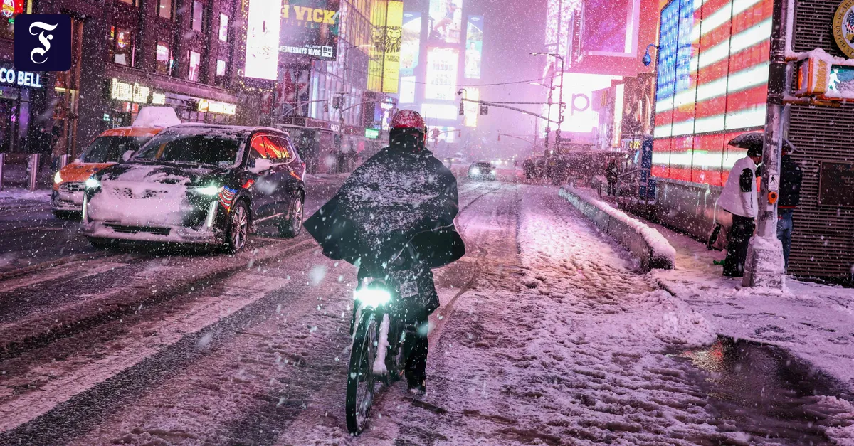 New York verhängt Fahrverbot wegen starken Schneesturms