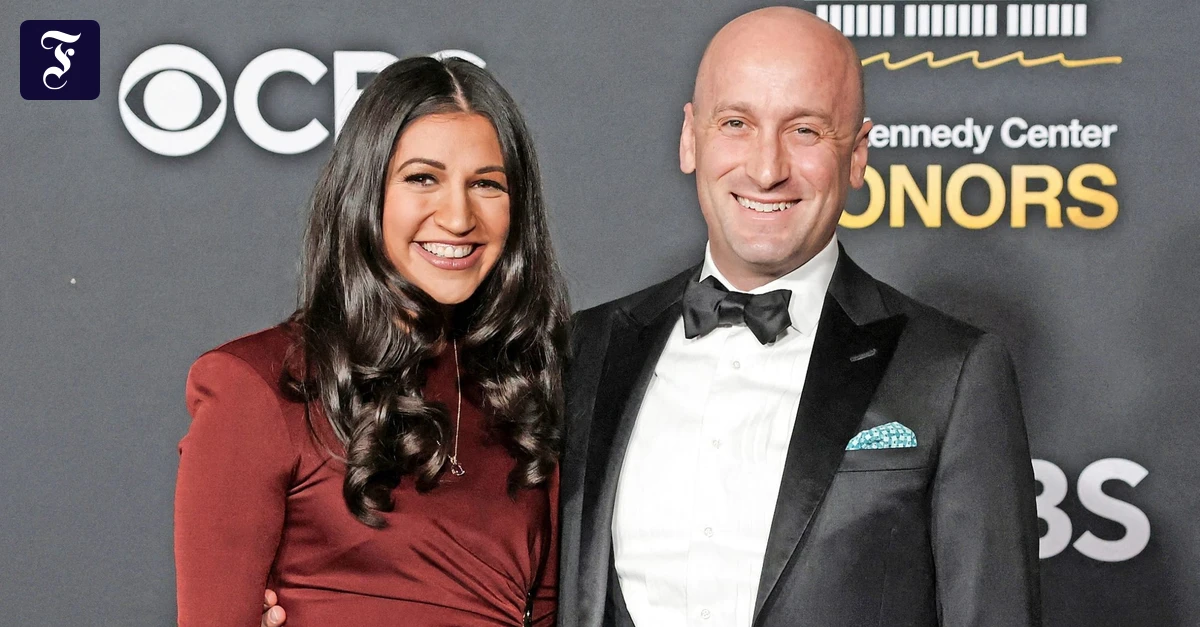 Katie-und-Stephen-Miller-Liebling-ich-habe-uns-Gr-nland-geholt