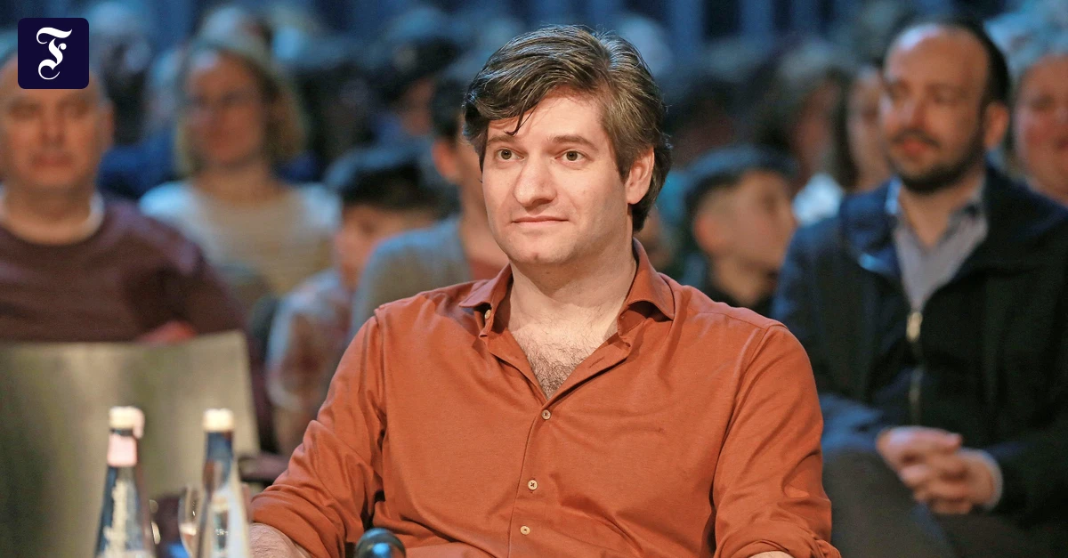 Porträt von Alexander Estis: Ein Souverän der literarischen Flucht nach vorn