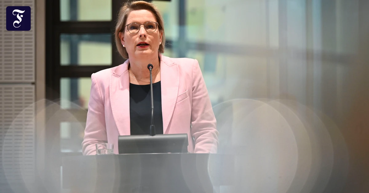 Liveblog-Bundespolitik-Bundesjustizministerin-Hubig-Angriffe-auf-Einsatzkr-fte-h-rter-bestrafen