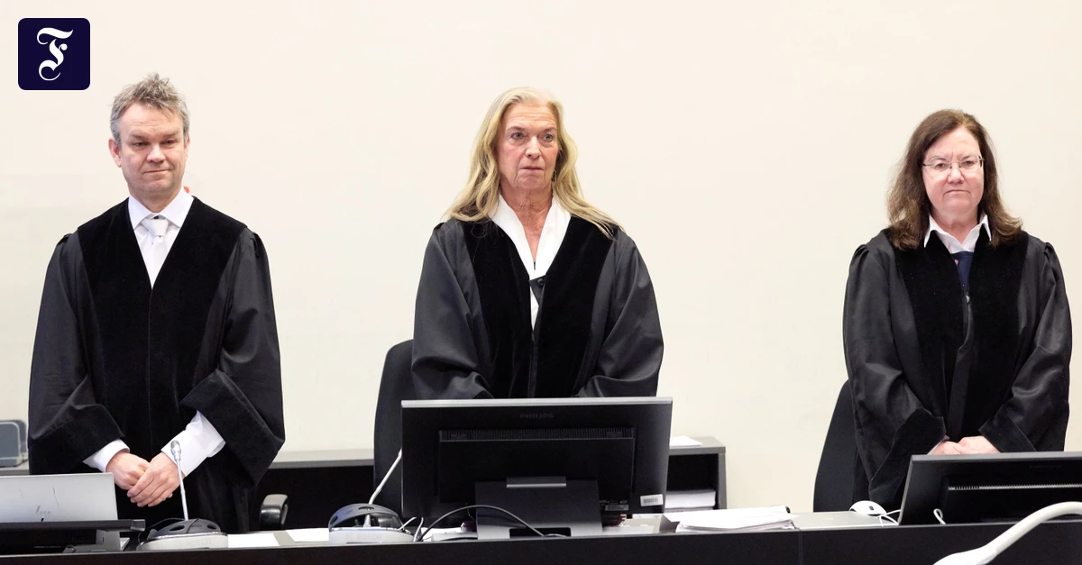 Urteil-am-Landgericht-Messerangreiferin-vom-Hamburger-Hauptbahnhof-muss-in-Psychiatrie