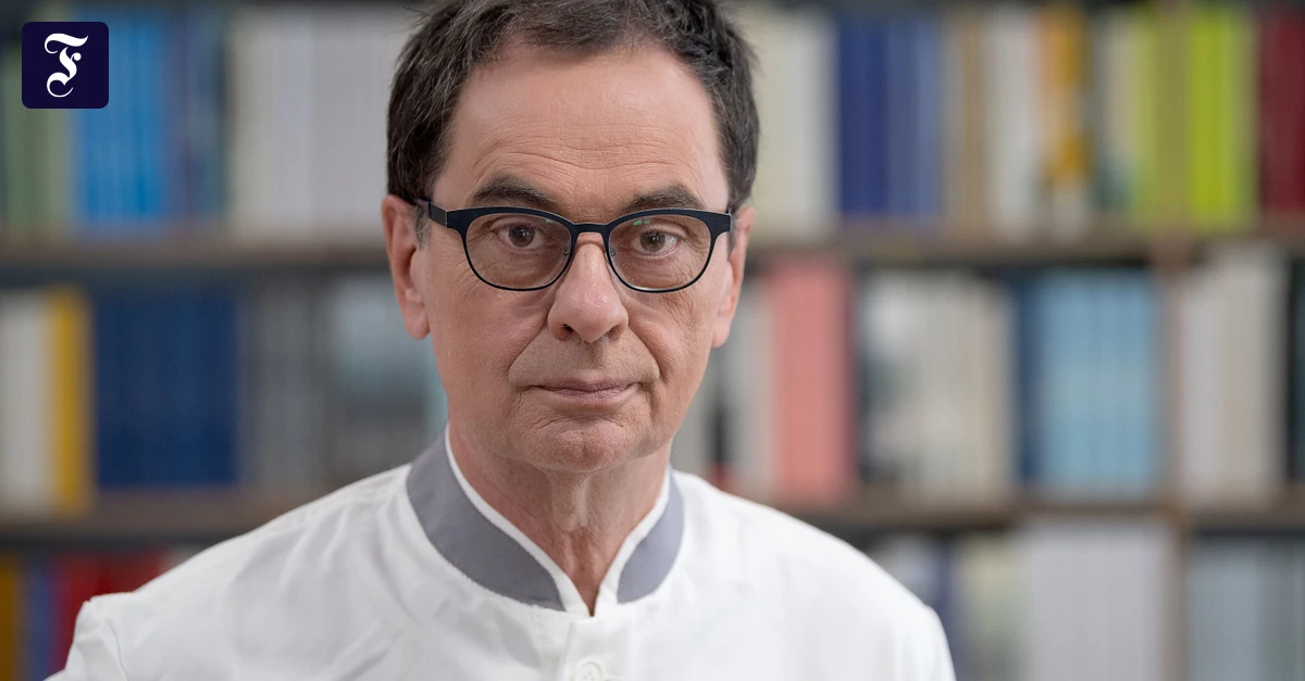 Gerhard Steidl đang nỗ lực cứu lấy sự tồn tại của Steidl Verlag sau khi thoát khỏi thủ tục phá sản tạm thời và đàm phán với nhà đầu tư Thụy Sĩ có tiến triển tích cực. (Ảnh: FAZ.NET)