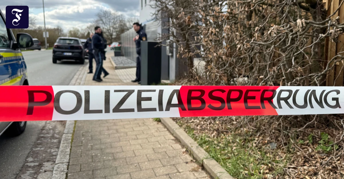 Polizei ermittelt: Familie tot bei Nürnberg gefunden