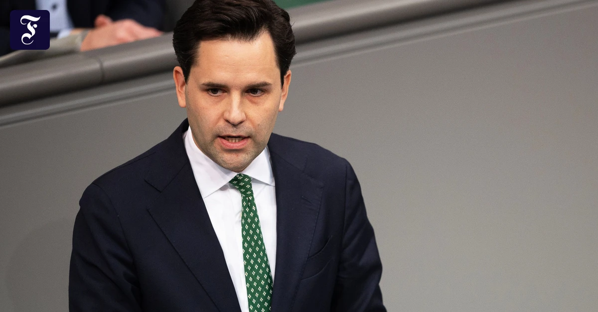 Chairman of the Young Union sharply attacks Bas in pension dispute