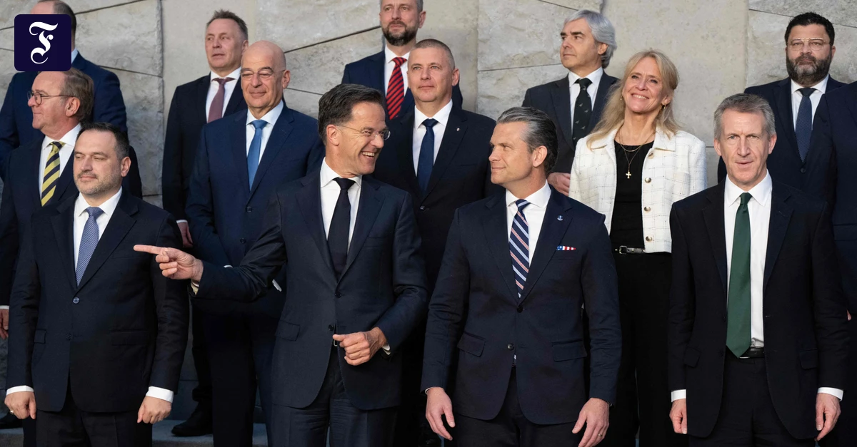 Streit beim NATO-Treffen: Hegseth spricht von weiterem Abzug, Pistorius fordert Absprachen