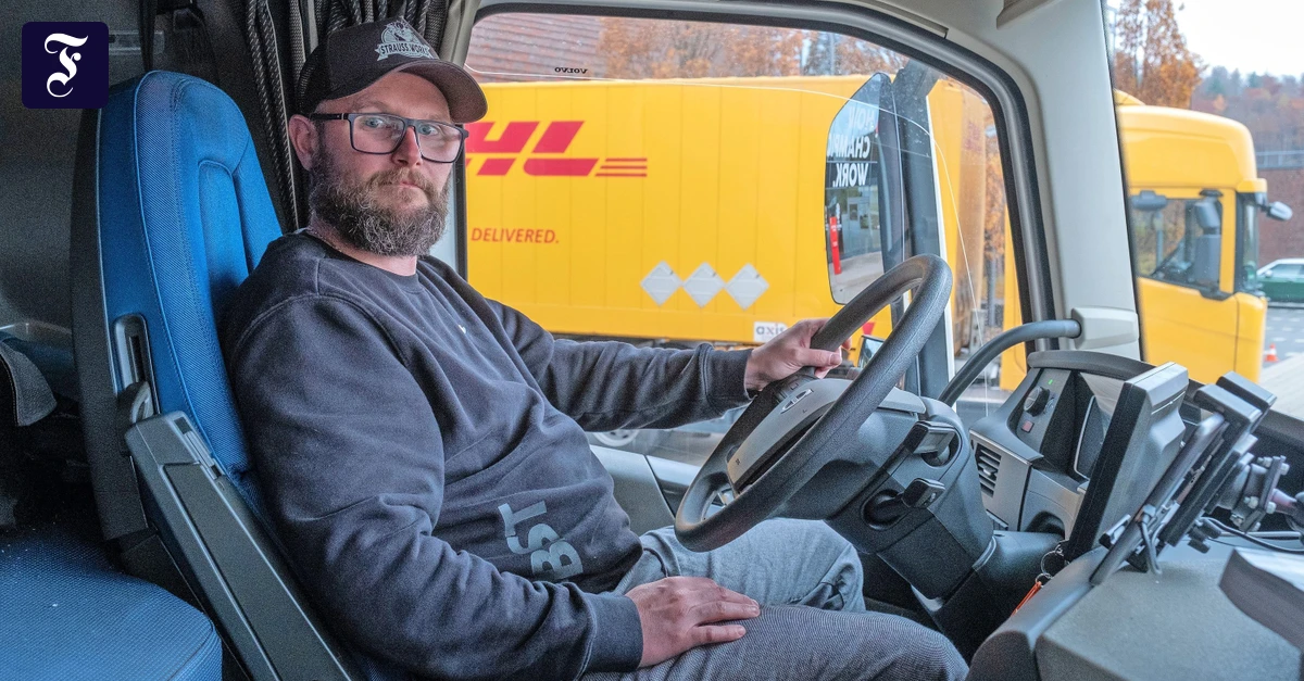 Logistik-bei-Engelbert-Strauss-Vierzig-Tonnen-unter-Strom