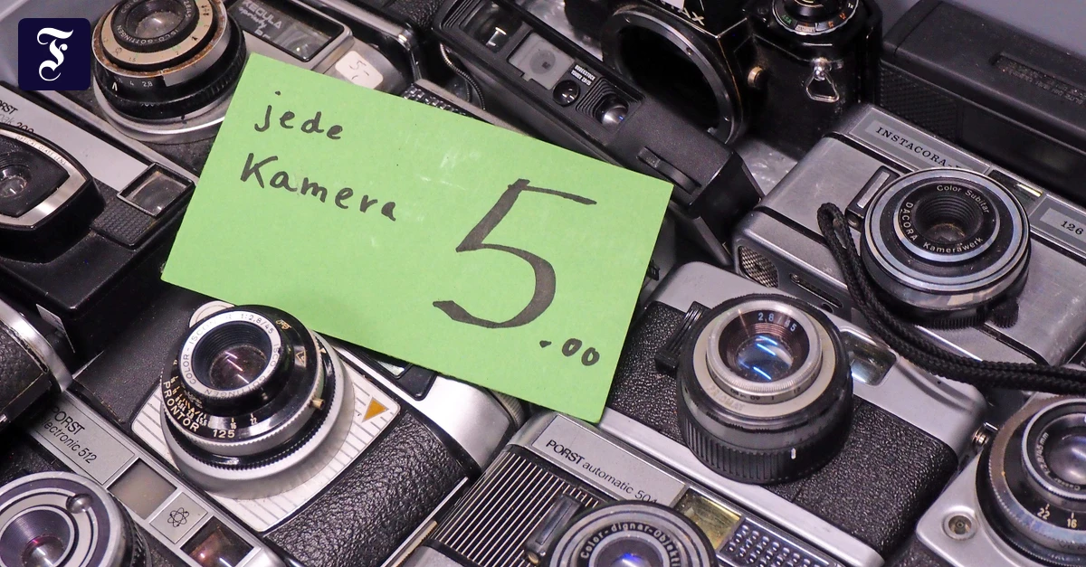 Flohmarkt-f-r-Fotoapparate-Rarit-ten-Ramsch-und-Ratlosigkeit
