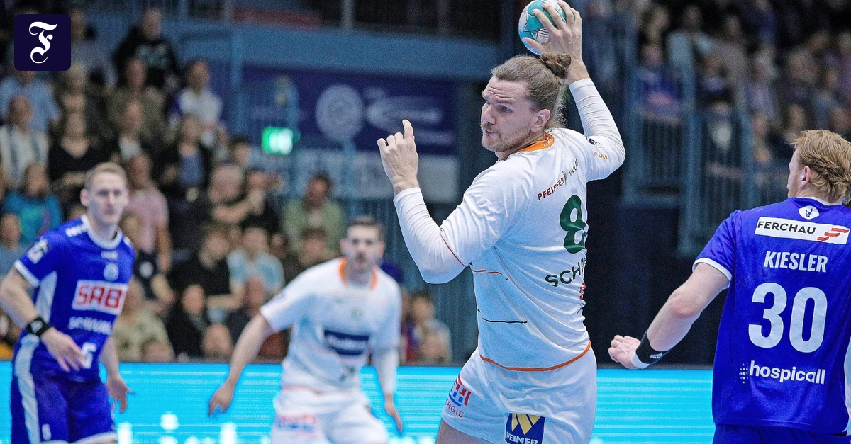Handball pro Erik Schmidt is staying in Tel Aviv and feels safe.