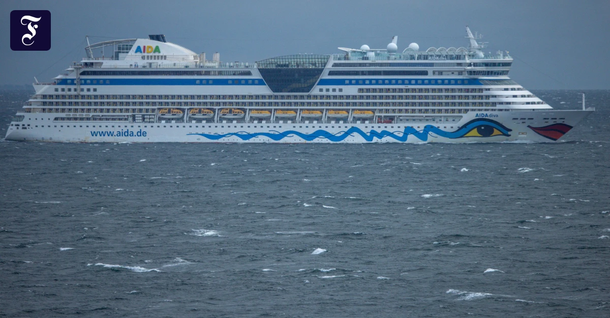 Liveblog-zum-Schneesturm-Kreuzfahrtschiff-l-uft-vorzeitig-wieder-in-Hamburg-ein