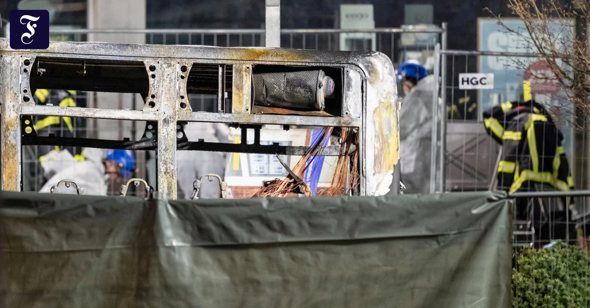 Busbrand in der Schweiz: „Er hat Benzin über sich geschüttet und sich dann angezündet“