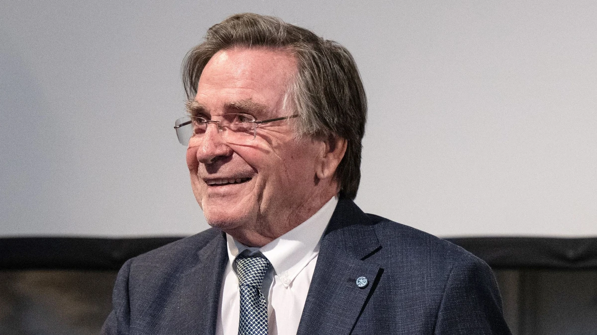 Schauspieler Elmar Wepper ist tot: Der Mann für die leiseren Töne | FAZ