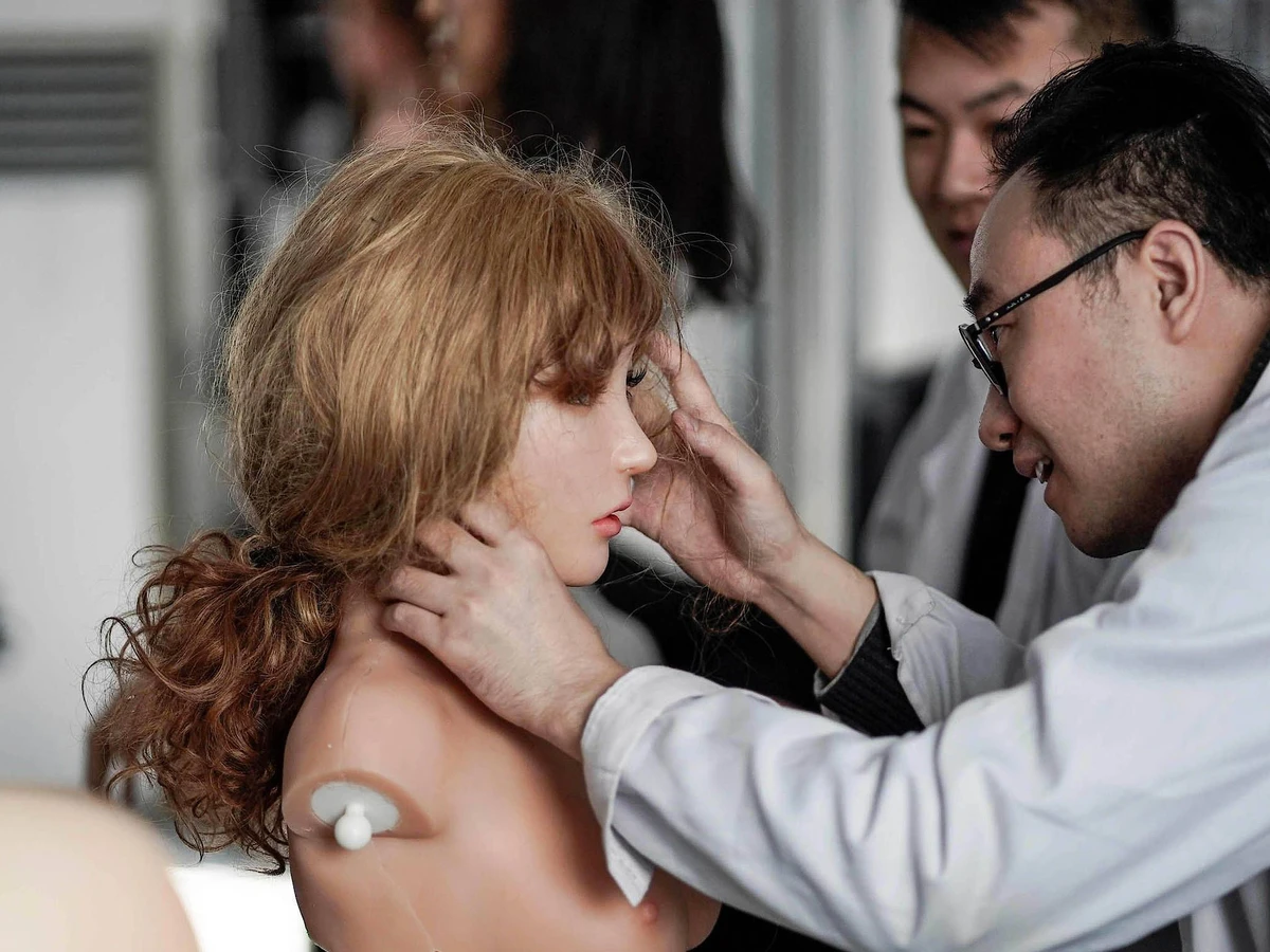 China: Sexpuppen lernen das Sprechen China: Sexpuppen lernen das Sprechen