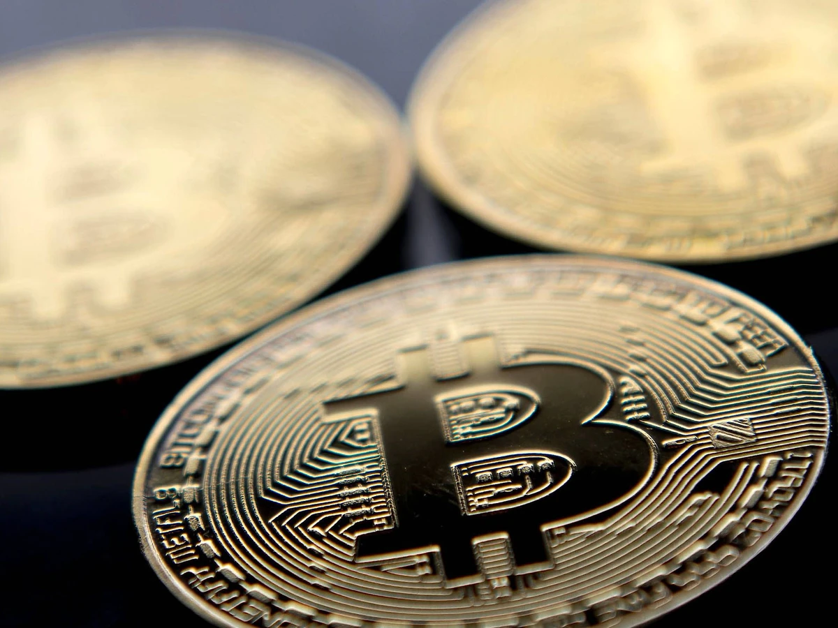 Bitcoin-Kurs nähert sich 10.000 Dollar | FAZ