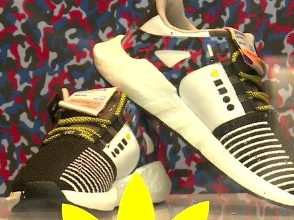adidas gazelle silver green womens Yeezy 500