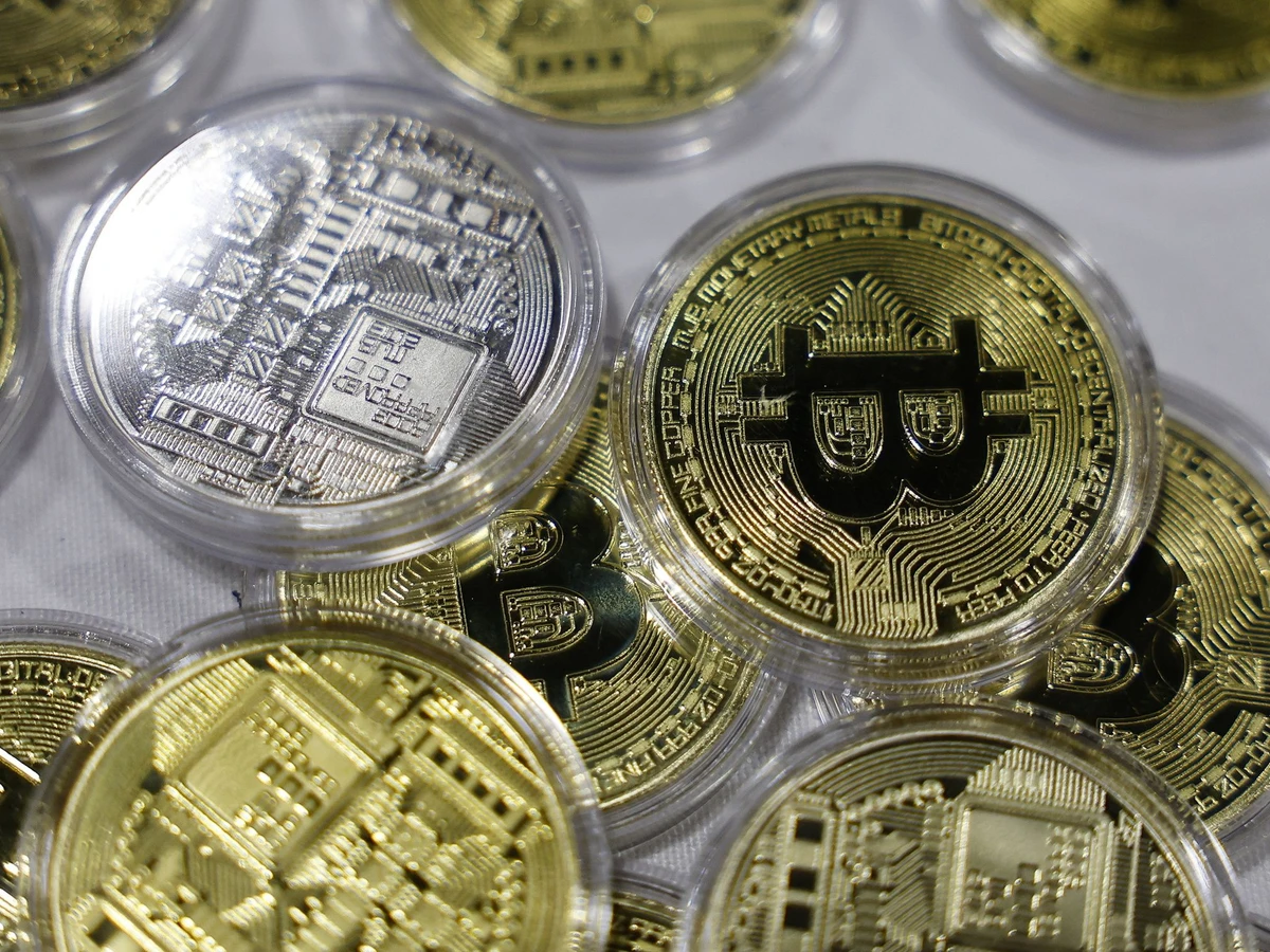 Tschechien: Straftäter übergibt Bitcoin im Wert von 40 Millionen – Polizei  ermittelt | FAZ