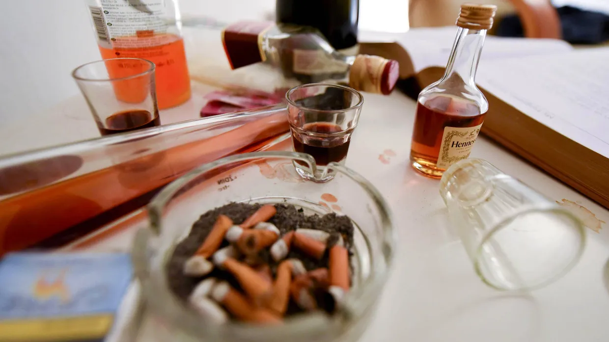Trostloser nächster Morgen: Im Kater-Museum in Zagreb sind Gegenstände ausgestellt, die von alkoholreichen Abenden erzählen.