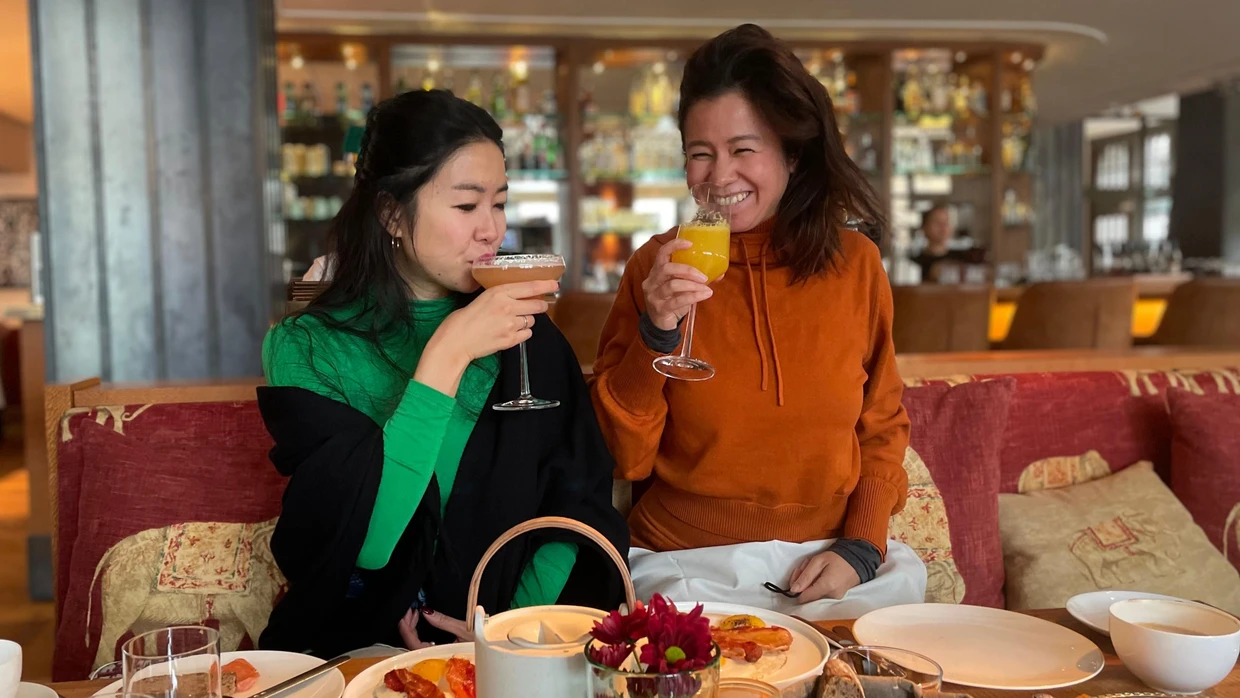 Dolce Vita: Kolumnistin Ubin Eoh (links) mit ihrer Schwester Katti Jisuk Seo