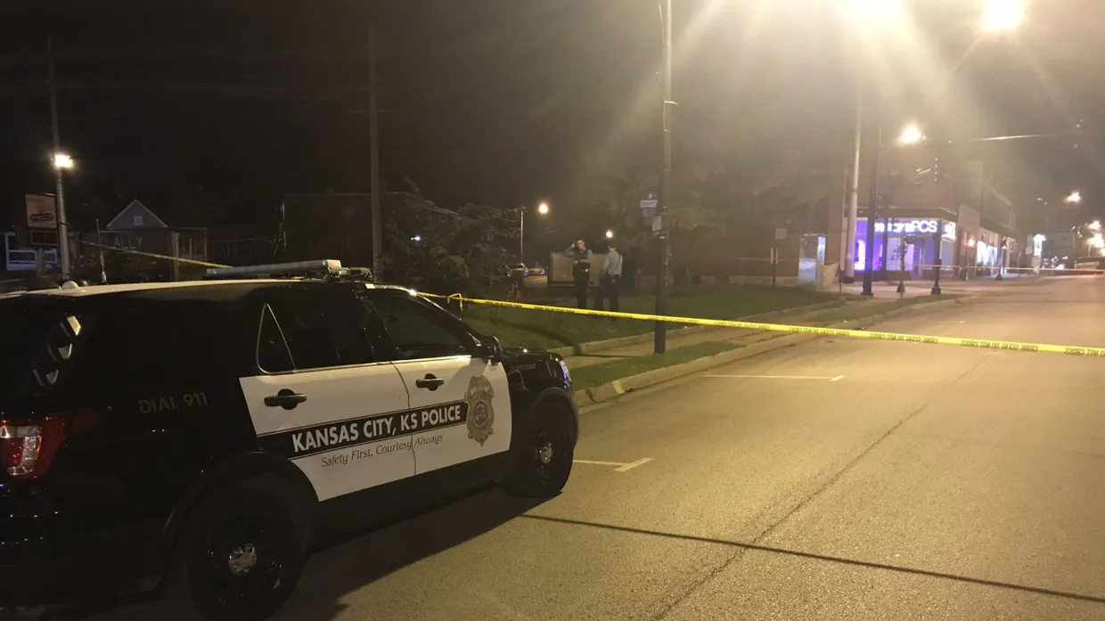 Ein Polizeiauto in Kansas City nach einer Schießerei im Oktober 2019 (Symbolfoto)