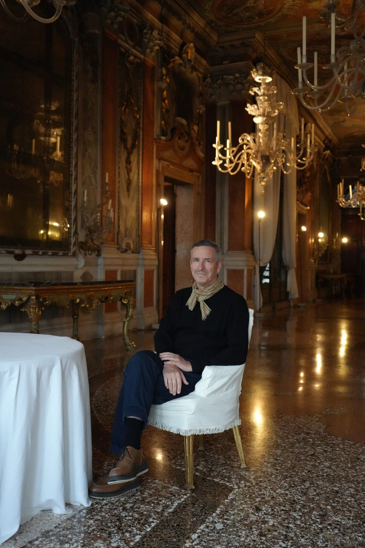 „In Venedig kann man sich darauf besinnen, was im Leben wirklich zählt“: Designer Dries Van Noten