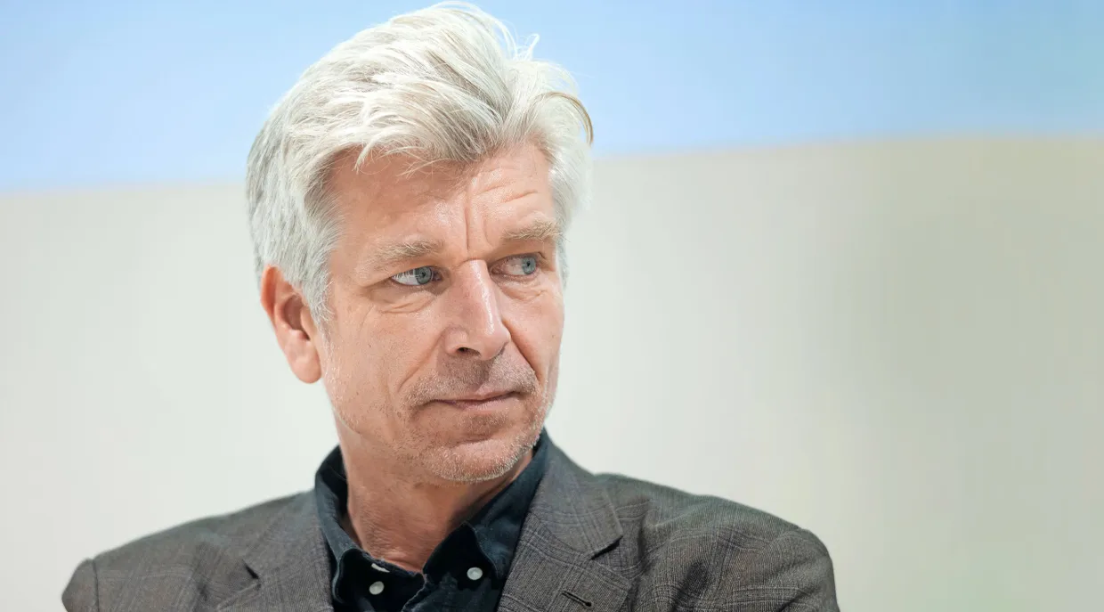 Seine Leser folgen seinen Beschreibungen geradezu süchtig: der norwegische Bestsellerautor Karl Ove Knausgård 2019 auf der Frankfurter Buchmesse