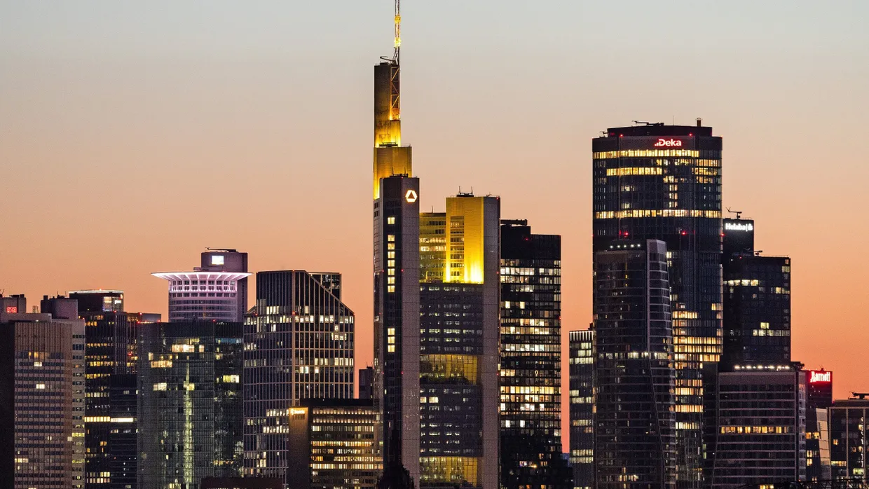 Bei den Banken, auch in Frankfurt, stehen durch die europäischen Klimaziele neue Projekte an.