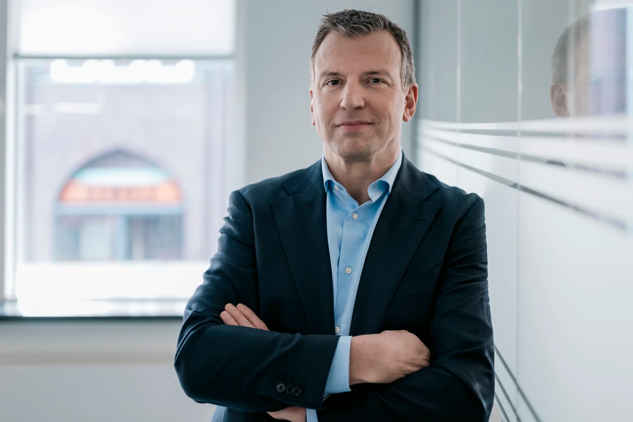Tomas Peeters ist seit März 2020 Vorstandsvorsitzender der Bilthouse-Gruppe und Geschäftsführer von Baufi24. Zuvor war er für Interhyp und ING-Diba tätig.