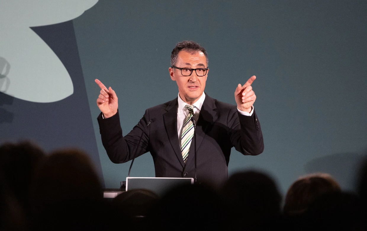 Wo es jetzt langgehen kann: Cem Özdemir auf der Wahlparty der Grünen am 8.März