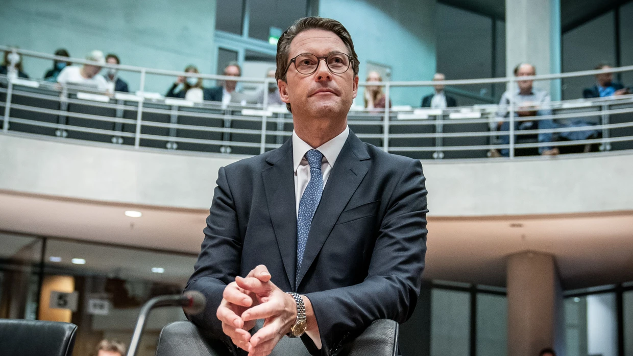 Sagte er hier unter Eid falsch aus? Der frühere Bundesverkehrsminister Andreas Scheuer (CSU) vor dem Untersuchungsausschuss des Bundestages zur Pkw-Maut