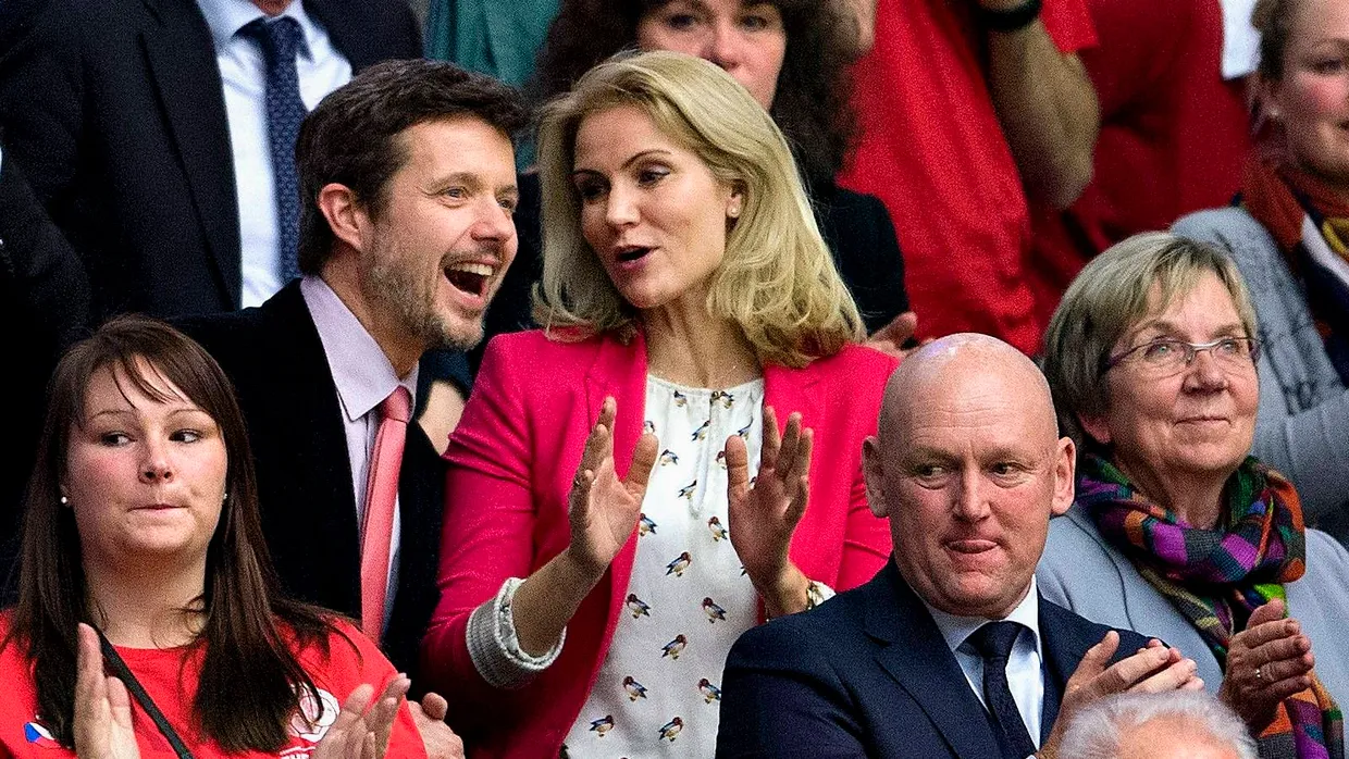 Ganz Dänemark träumt vom Wintermärchen: auch Kronprinz Frederik und Premierministerin Helle Thorning-Schmidt