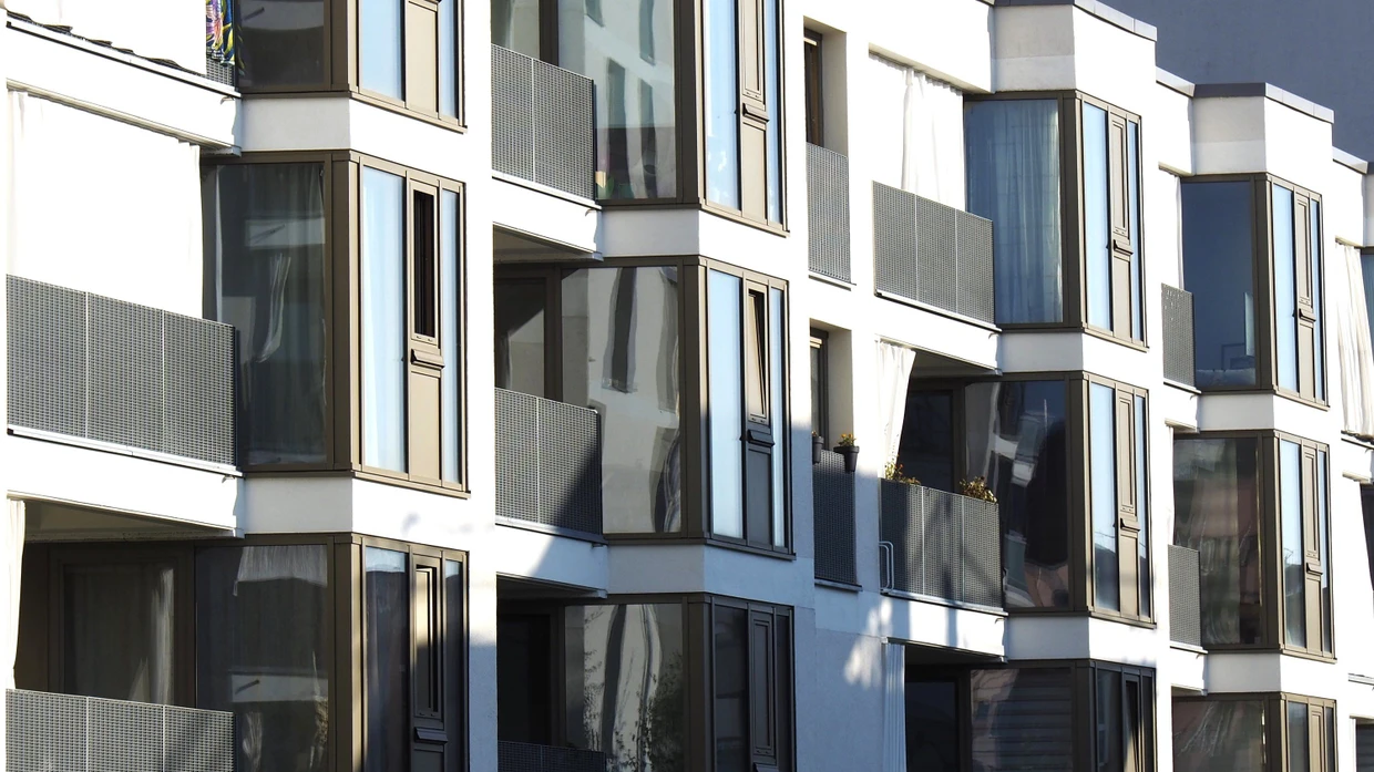 Neubau in München: „Es ist Ihre patriotische Pflicht, in deutschen Wohnungsbau zu investieren.“