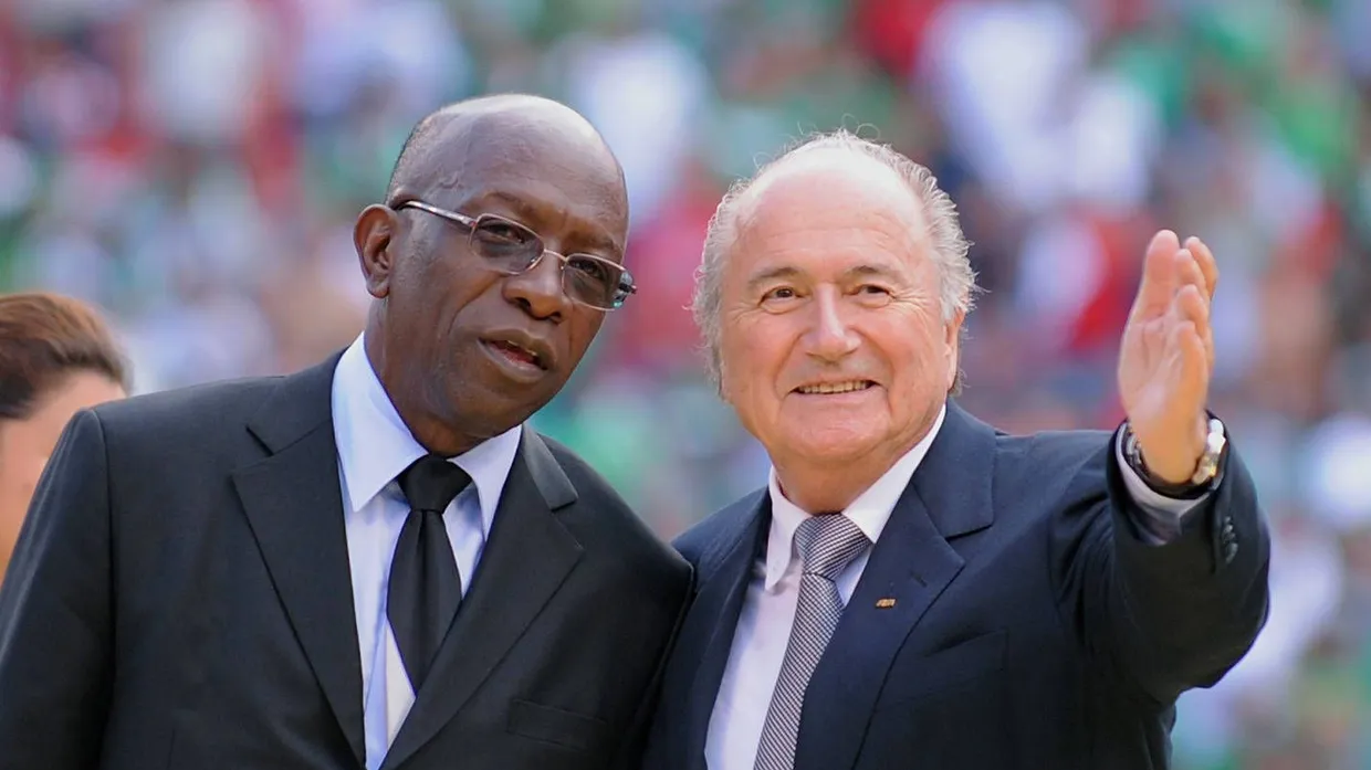 Der ehemalige Fifa-Vizepräsident Jack Warner (links) und Fifa-Chef Joseph Blatter