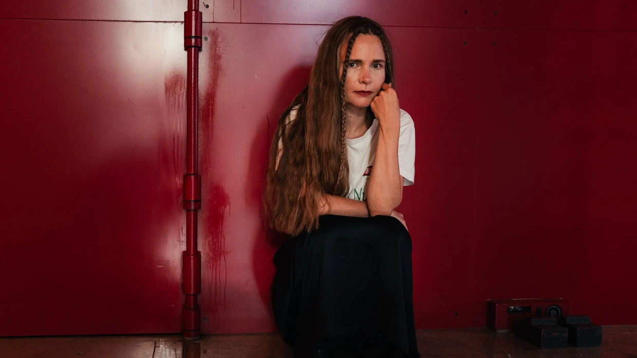 Hat schon mehrere Preise gewonnen: Die Schriftstellerin Valeria Gordeev im September 2026 im Schauspielhaus in Frankfurt am Main
