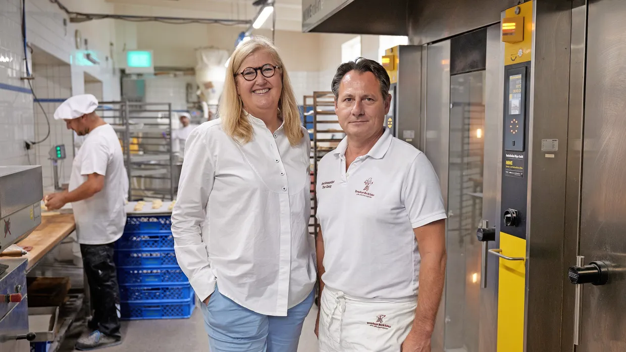 Elisabeth Kreutzkamm-Aumüller, Geschäftsführende Gesellschafterin und Tino Gierig, Geschäftsführer (v.L) der Dresdner Backhaus GmbH