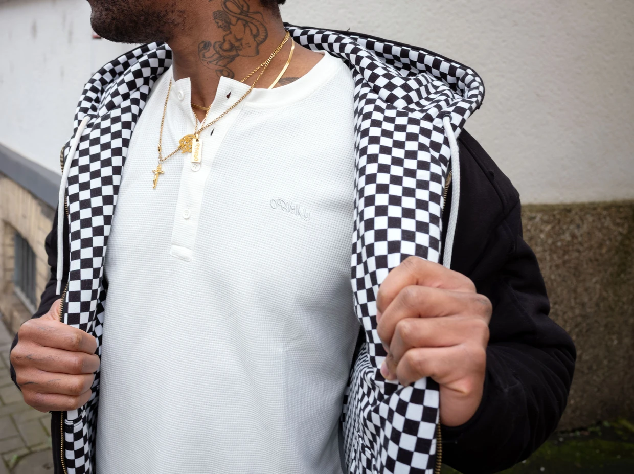 Wendig: „Man kann die Jacke laut und leise tragen.“ Leise ist uni