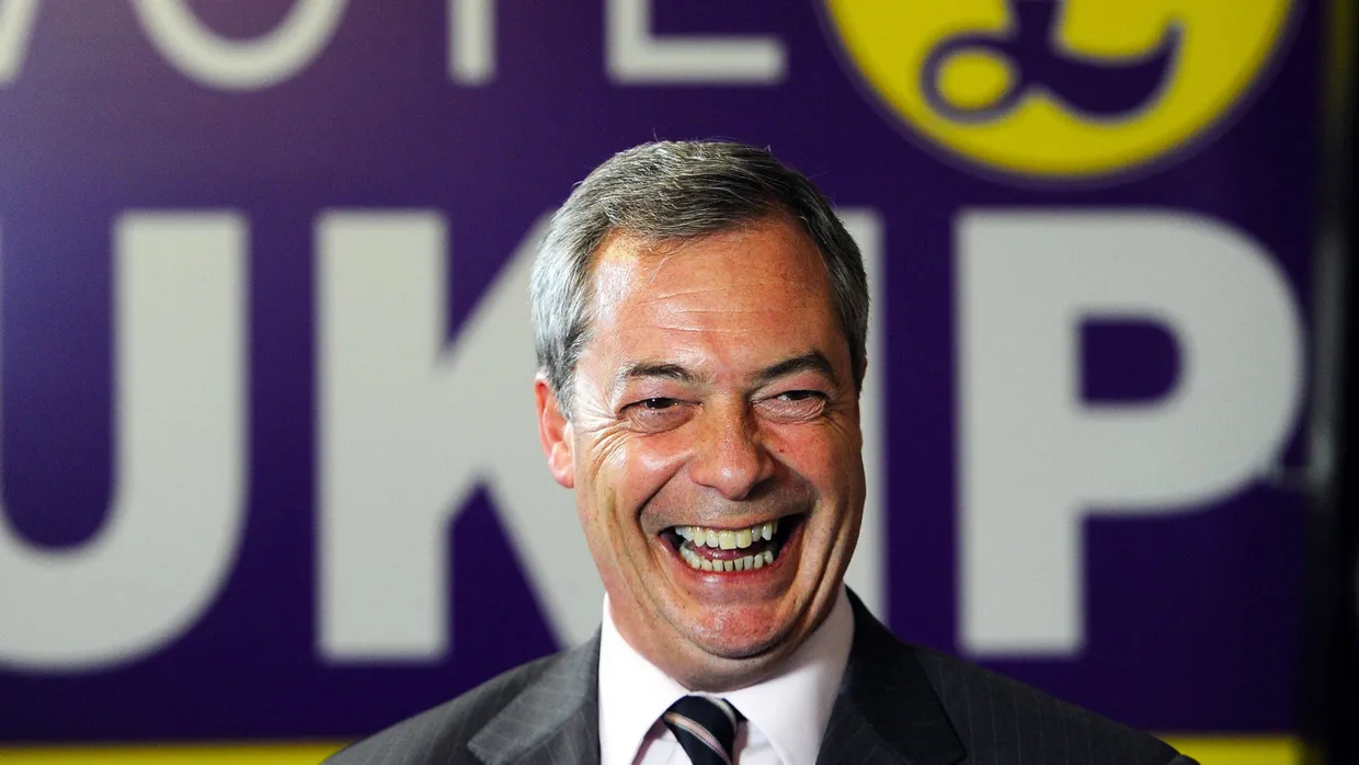 Große Freude über das neue, zweite Mandat im Unterhaus: Ukip-Parteichef Nigel Farage