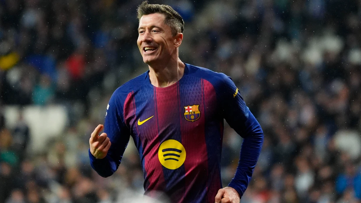 Traf zum 2:0-Endstand: der frühere Dortmunder und Münchner Profi Robert Lewandowski