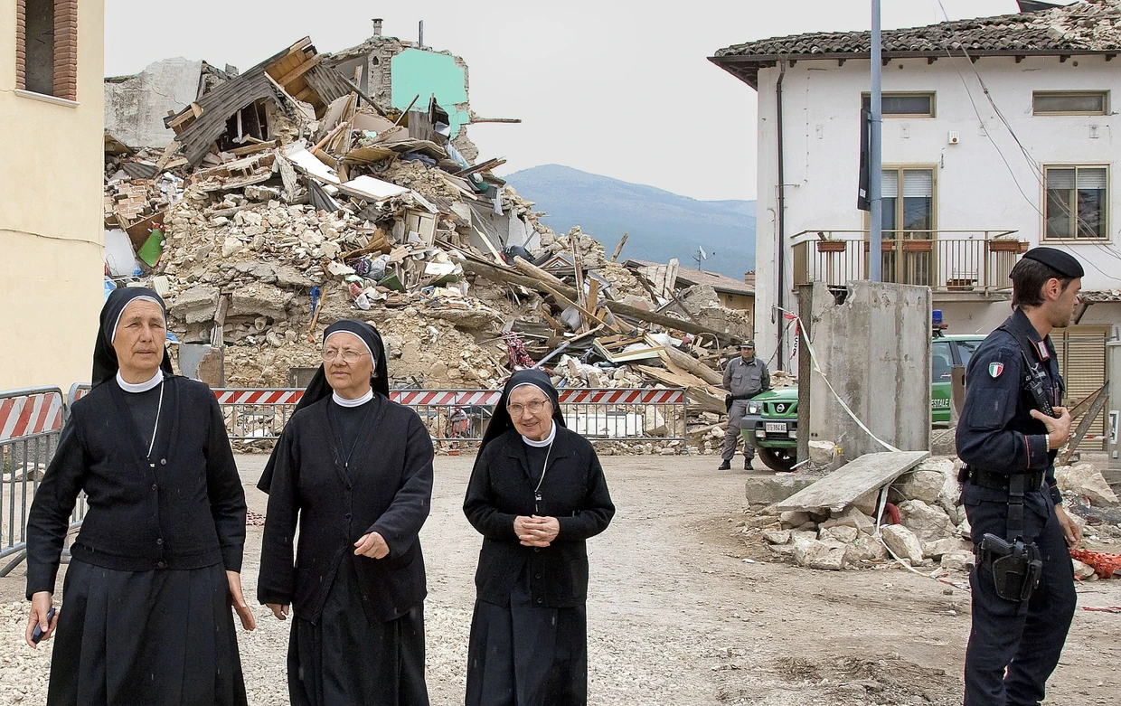 Auch im Dorf Onna hielt wenig dem Beben von 2009 stand.
