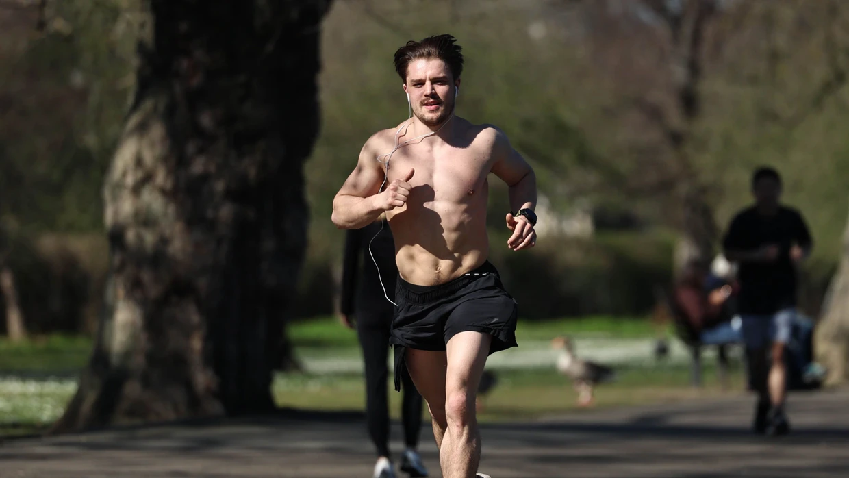 In den Industrienationen sterben Männer fünf bis sieben Jahre früher als Frauen.